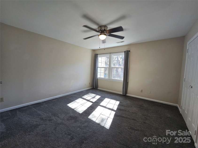 8225 Pineville Matthews Road, Charlotte, NC 28226.  MLS# CAR4217928, YatesRealty ID 19955. 