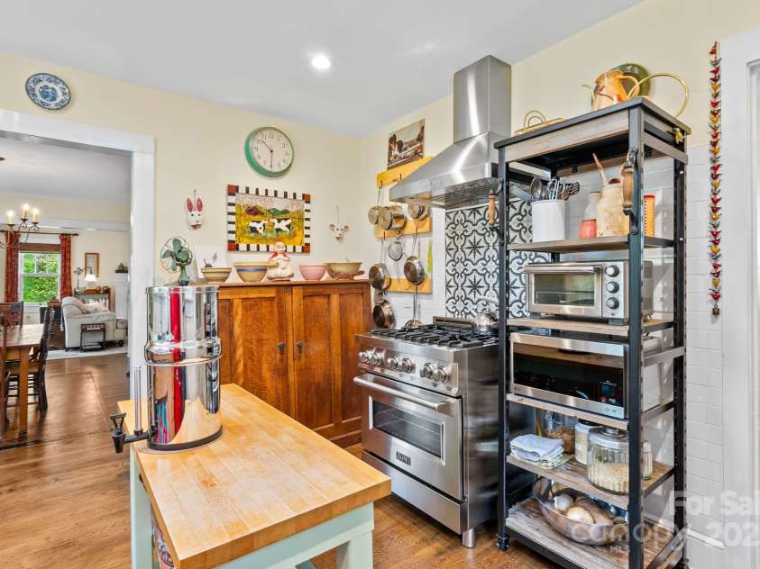 160 Hidden Hill Road, Tryon, NC 28782.  MLS# CAR4259798, YatesRealty ID 19956. 