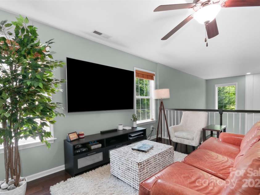 8 Secrest Drive, Arden, NC 28704.  MLS# CAR4257662, YatesRealty ID 19957. 
