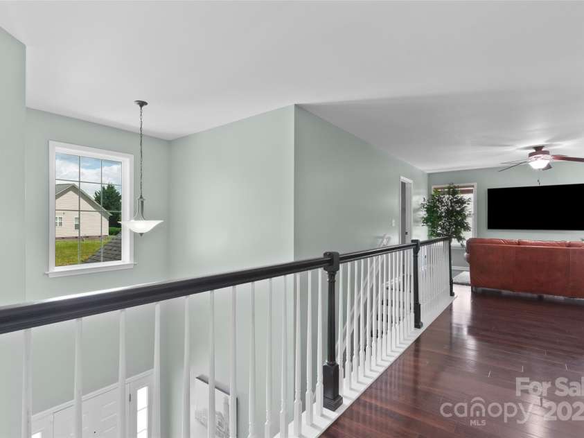 8 Secrest Drive, Arden, NC 28704.  MLS# CAR4257662, YatesRealty ID 19957. 