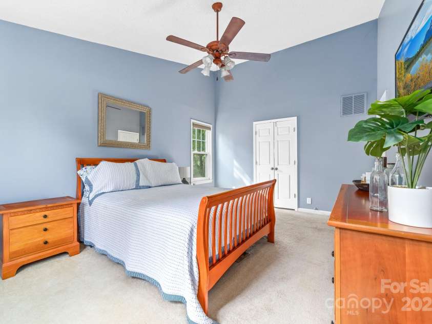 12712 Hollyhock Lane, Huntersville, NC 28078.  MLS# CAR4267293, YatesRealty ID 19958. 