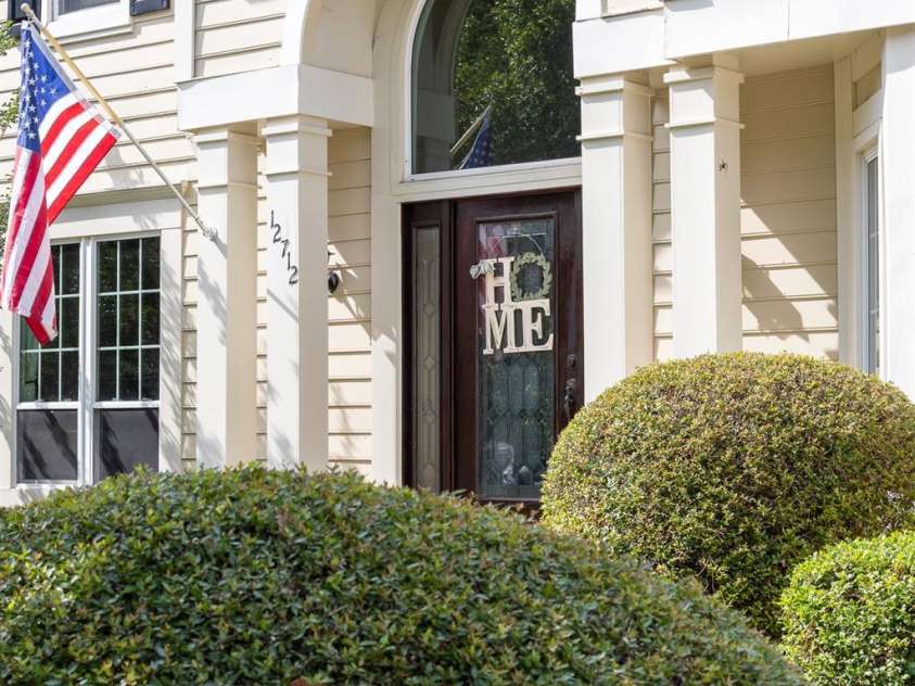 12712 Hollyhock Lane, Huntersville, NC 28078.  MLS# CAR4267293, YatesRealty ID 19958. 