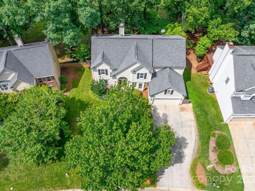 12712 Hollyhock Lane, Huntersville, NC 28078.  MLS# CAR4267293, YatesRealty ID 19958. 