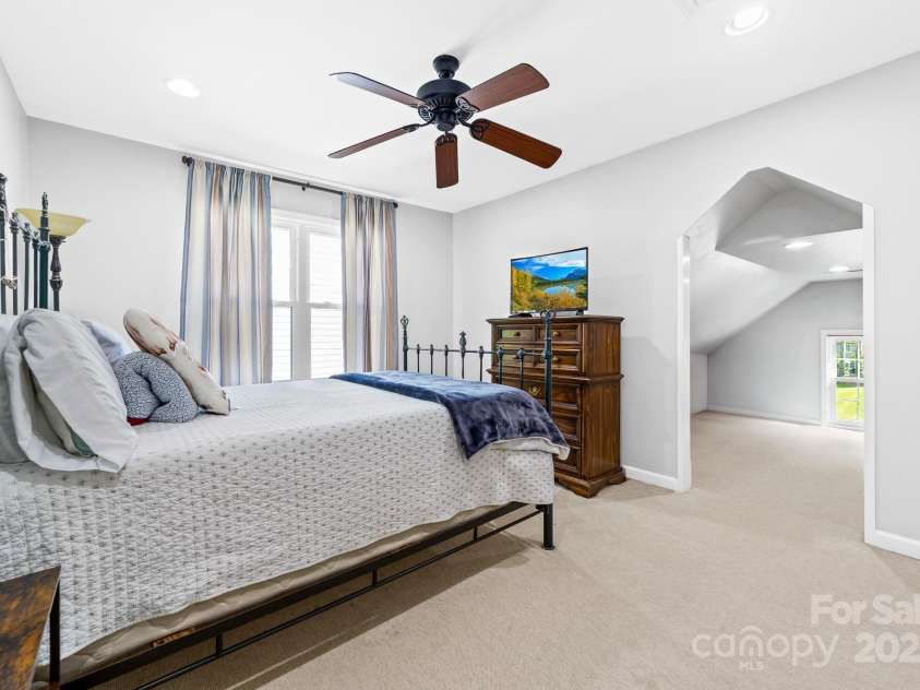 12712 Hollyhock Lane, Huntersville, NC 28078.  MLS# CAR4267293, YatesRealty ID 19958. Bedroom 5 with bonus space