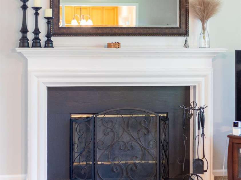 12712 Hollyhock Lane, Huntersville, NC 28078.  MLS# CAR4267293, YatesRealty ID 19958. Enjoy evening around the fireplace