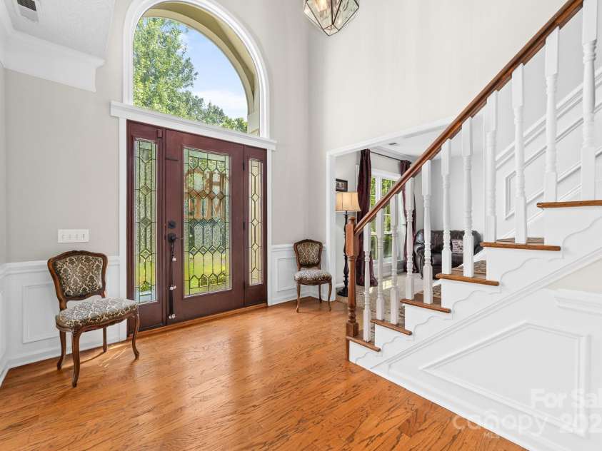 12712 Hollyhock Lane, Huntersville, NC 28078.  MLS# CAR4267293, YatesRealty ID 19958. Two story entry