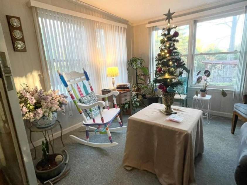 3236 Debbie Drive, Hendersonville, NC 28791.  MLS# CAR4254264, YatesRealty ID 19959. 