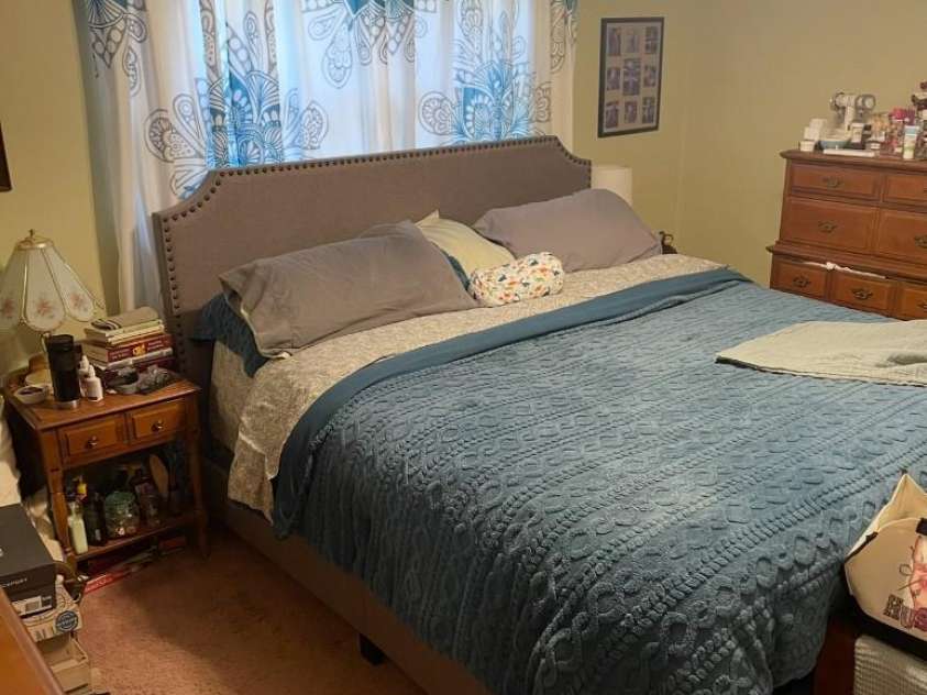 3236 Debbie Drive, Hendersonville, NC 28791.  MLS# CAR4254264, YatesRealty ID 19959. 