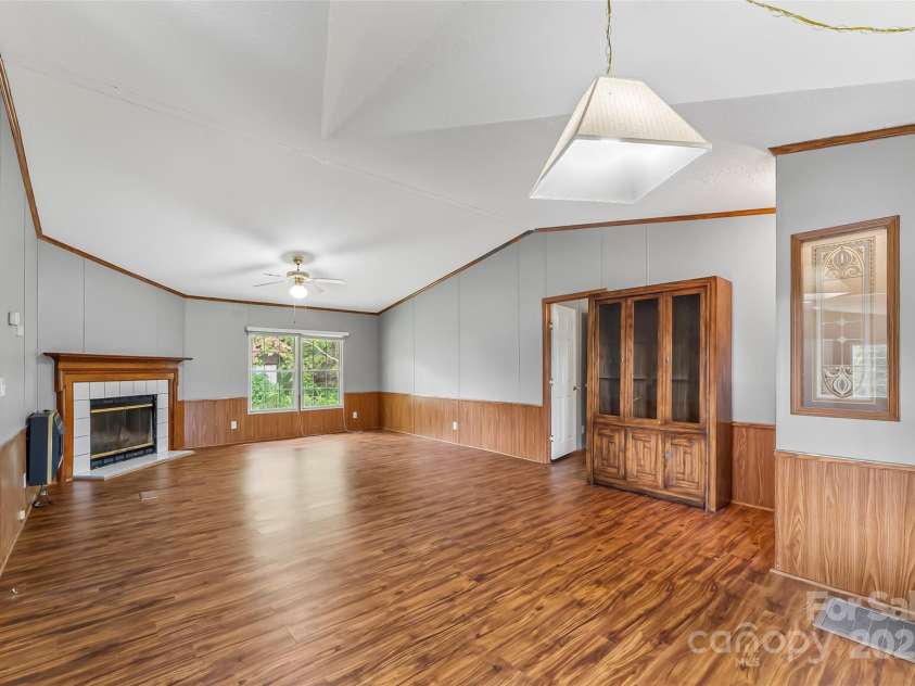 89 Brookwood Drive, Marion, NC 28752.  MLS# CAR4300561, YatesRealty ID 1996. 