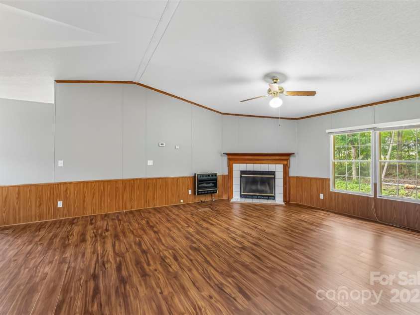 89 Brookwood Drive, Marion, NC 28752.  MLS# CAR4300561, YatesRealty ID 1996. 