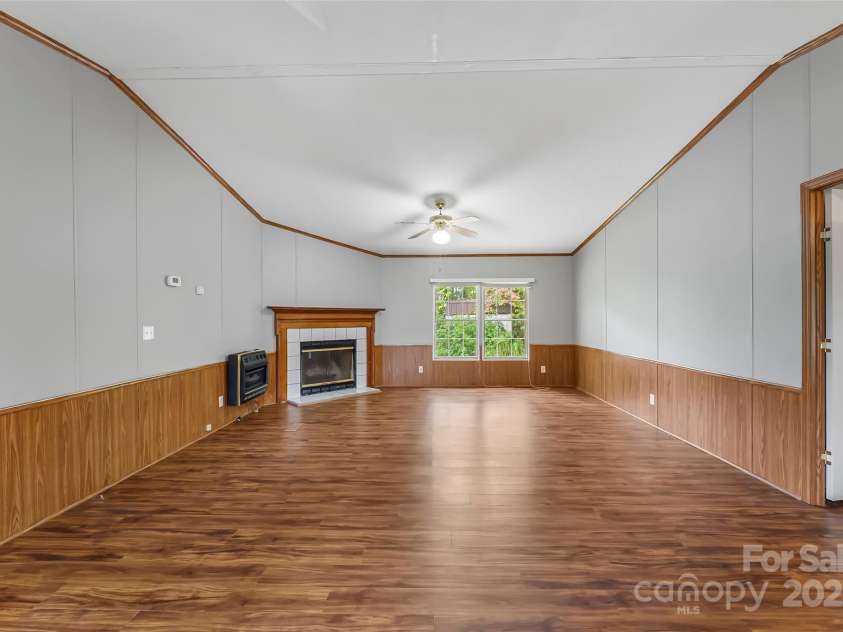 89 Brookwood Drive, Marion, NC 28752.  MLS# CAR4300561, YatesRealty ID 1996. 