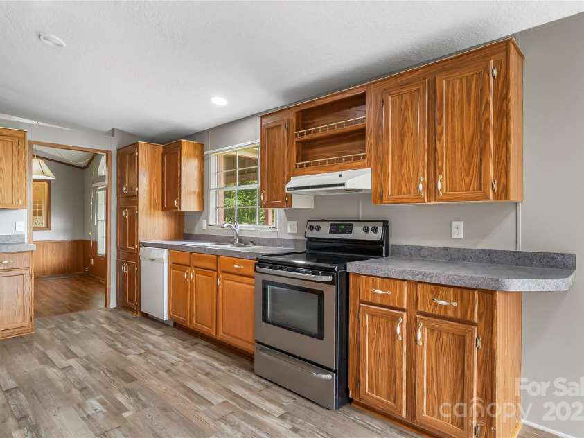 89 Brookwood Drive, Marion, NC 28752.  MLS# CAR4300561, YatesRealty ID 1996. 