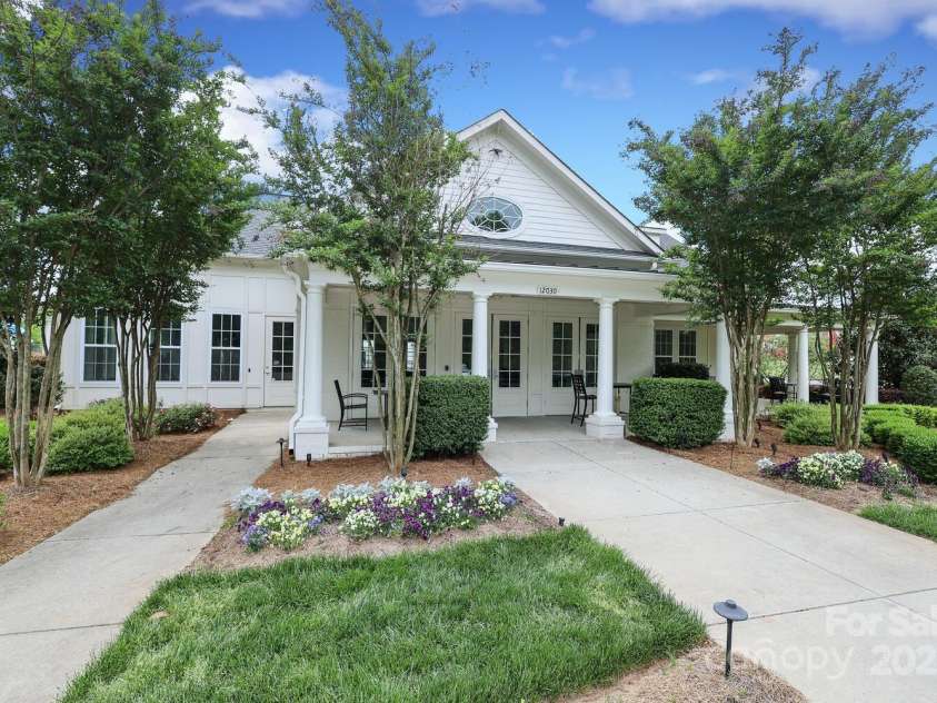 13624 Jacks Lane, Pineville, NC 28134.  MLS# CAR4251178, YatesRealty ID 19960. Clubhouse