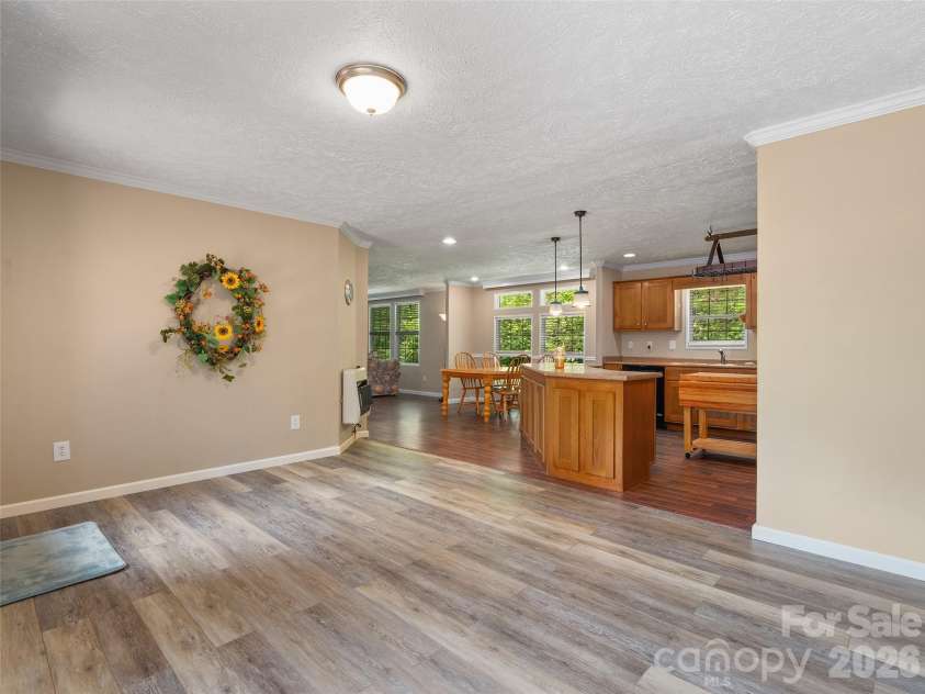 193 Tipstill Cove, Waynesville, NC 28786.  MLS# CAR4399503, YatesRealty ID 19961. 