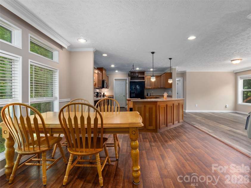 193 Tipstill Cove, Waynesville, NC 28786.  MLS# CAR4399503, YatesRealty ID 19961. 