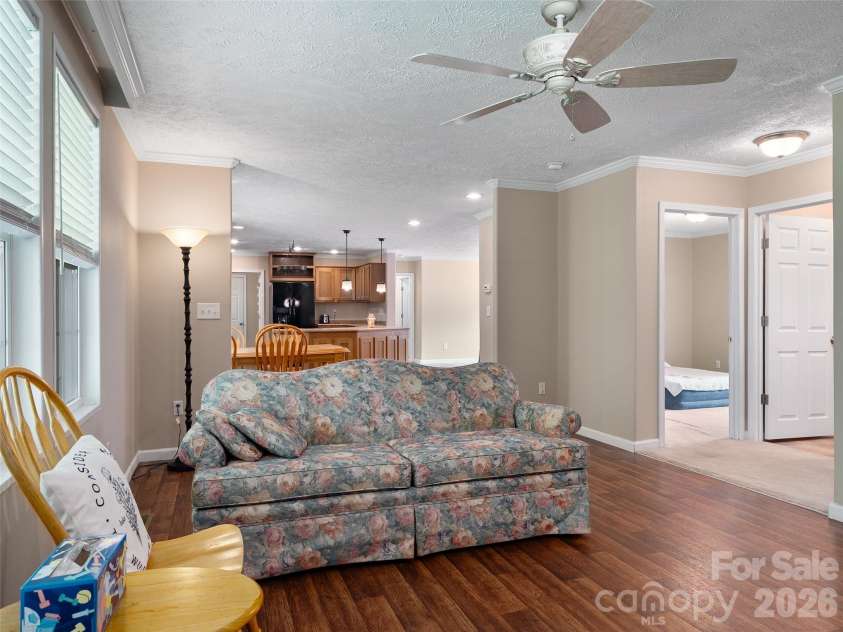 193 Tipstill Cove, Waynesville, NC 28786.  MLS# CAR4399503, YatesRealty ID 19961. 