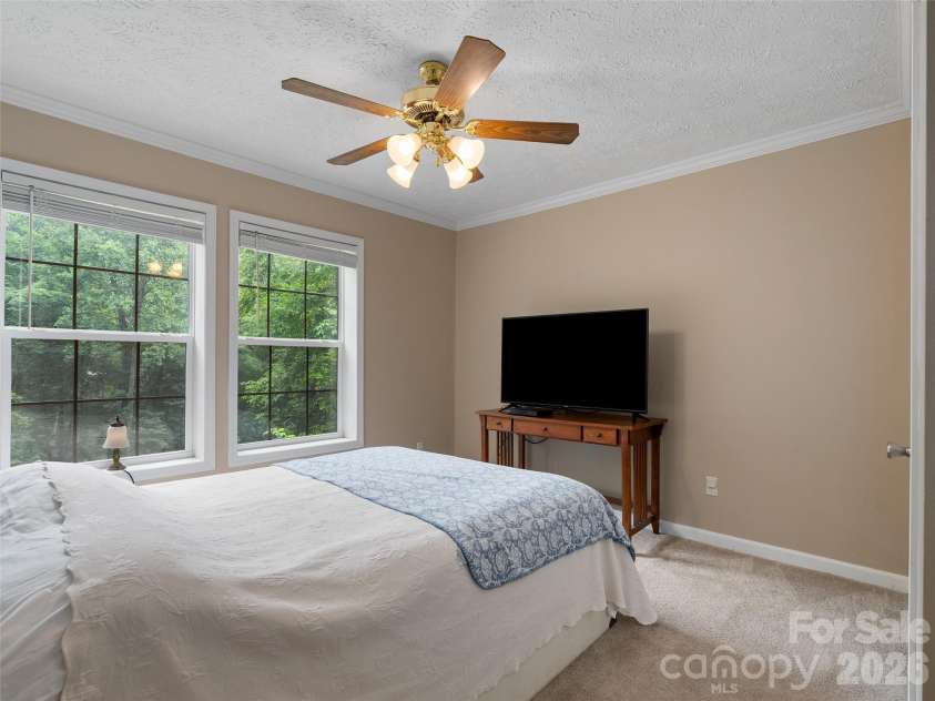 193 Tipstill Cove, Waynesville, NC 28786.  MLS# CAR4399503, YatesRealty ID 19961. 