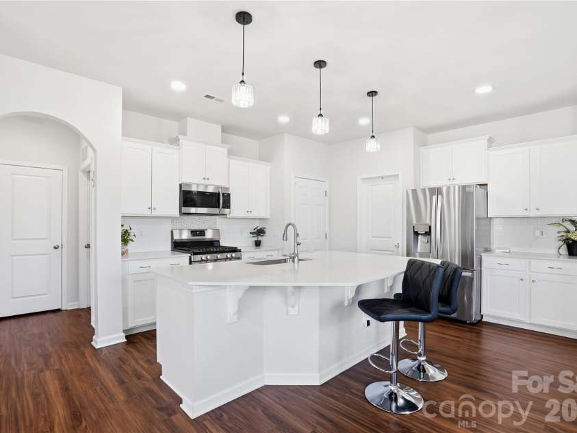 1838 Grove Park Lane, Tega Cay, SC 29708.  MLS# CAR4351358, YatesRealty ID 19962. 