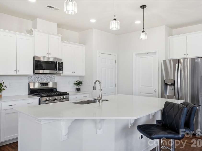 1838 Grove Park Lane, Tega Cay, SC 29708.  MLS# CAR4351358, YatesRealty ID 19962. 