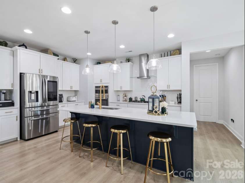 15213 Shallow Ridge Road, Charlotte, NC 28278.  MLS# CAR4348815, YatesRealty ID 19963. 