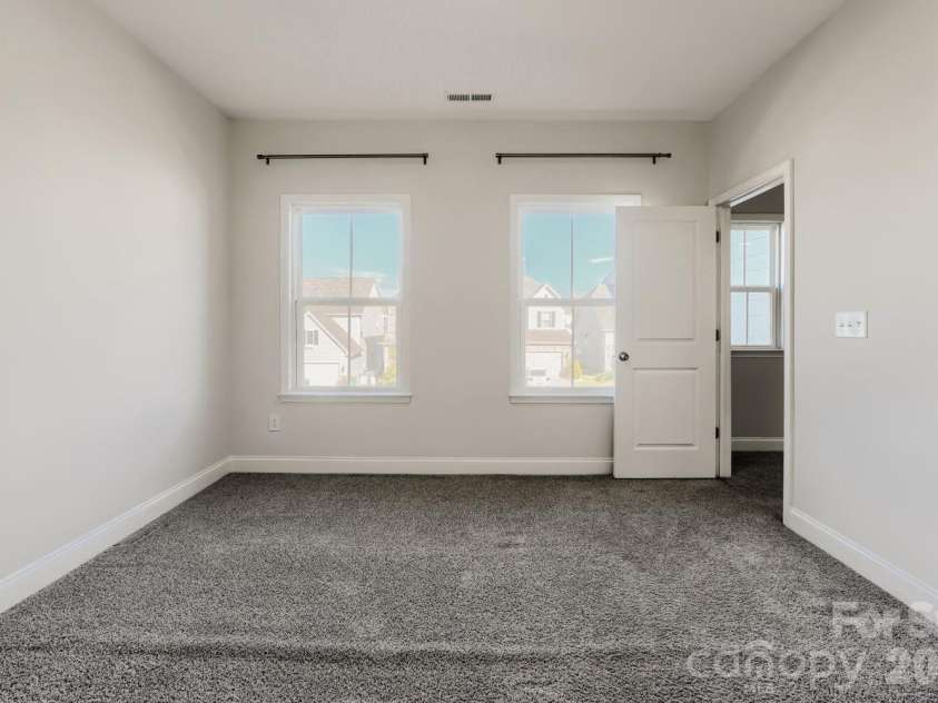 15213 Shallow Ridge Road, Charlotte, NC 28278.  MLS# CAR4432062, YatesRealty ID 19963. 