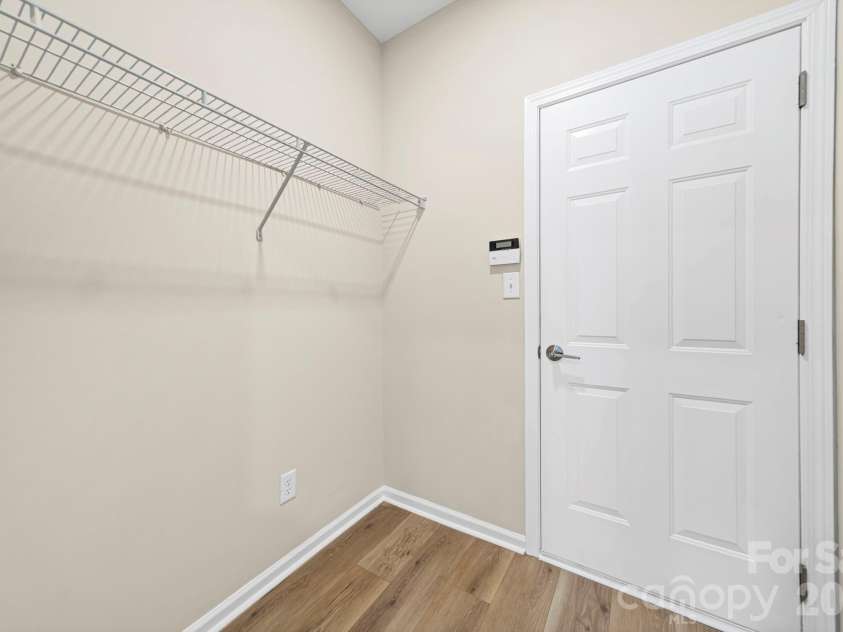 12429 Stratfield Place Circle, Pineville, NC 28134.  MLS# CAR4353711, YatesRealty ID 19964. 
