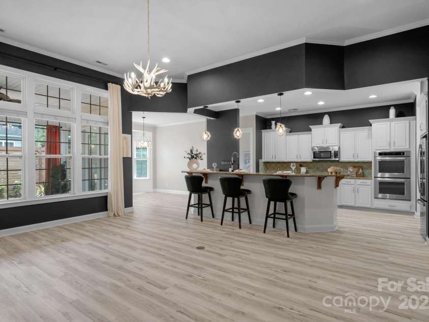 8725 Soaring Eagle Lane, Waxhaw, NC 28173.  MLS# CAR4264172, YatesRealty ID 19964. 