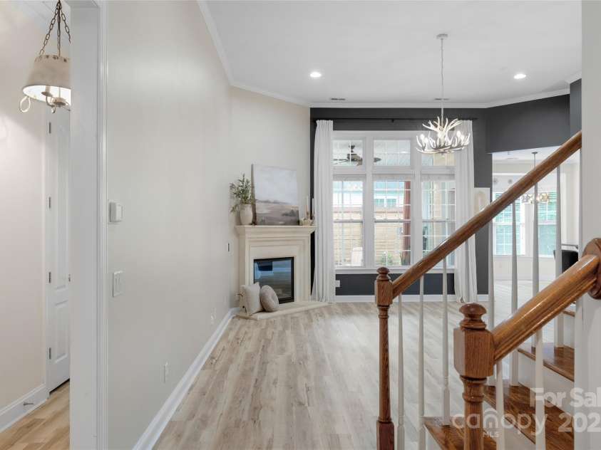 8725 Soaring Eagle Lane, Waxhaw, NC 28173.  MLS# CAR4264172, YatesRealty ID 19964. 