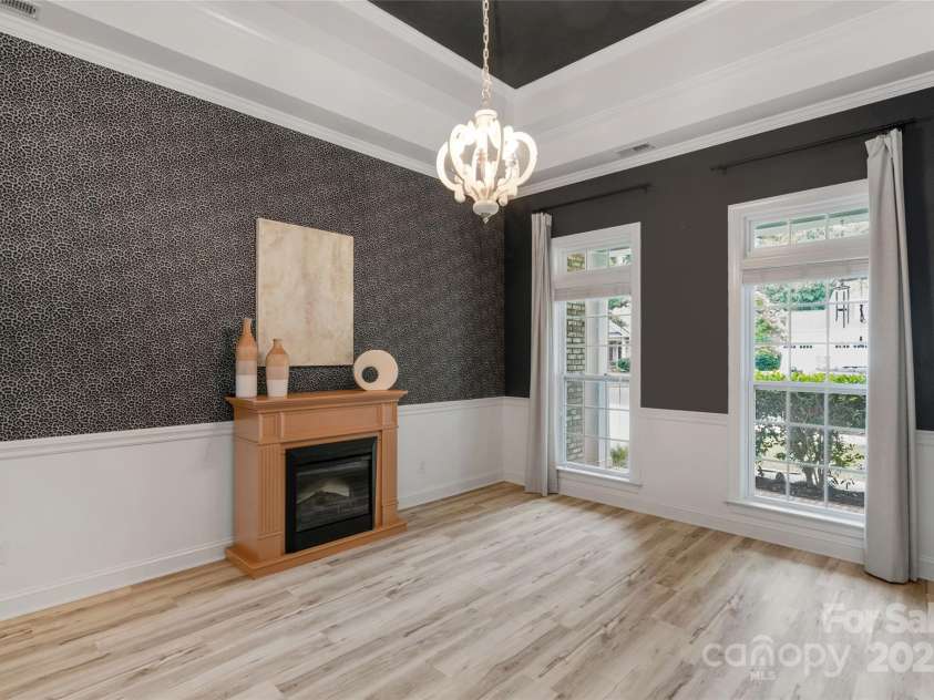 8725 Soaring Eagle Lane, Waxhaw, NC 28173.  MLS# CAR4264172, YatesRealty ID 19964. 