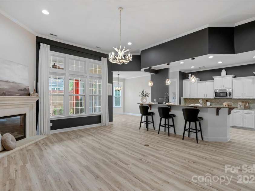 8725 Soaring Eagle Lane, Waxhaw, NC 28173.  MLS# CAR4264172, YatesRealty ID 19964. 