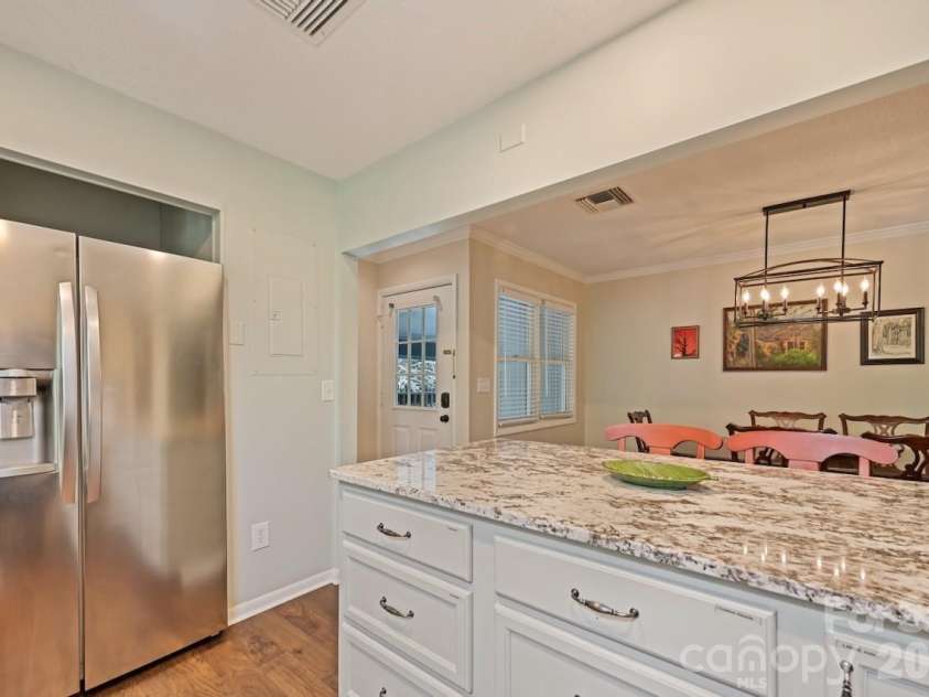 109 Tri Vista Drive, Lake Junaluska, NC 28745.  MLS# CAR4355670, YatesRealty ID 19965. 