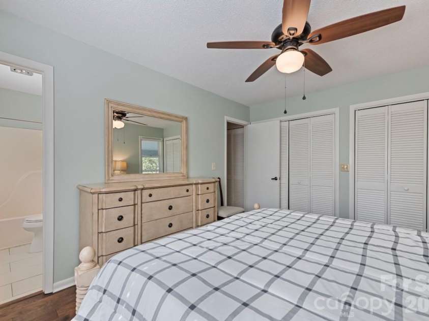 109 Tri Vista Drive, Lake Junaluska, NC 28745.  MLS# CAR4355670, YatesRealty ID 19965. 