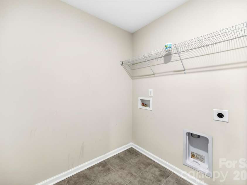 193 Abersham Drive, Mooresville, NC 28115.  MLS# CAR4391519, YatesRealty ID 19967. 2nd Level Laundry Room
