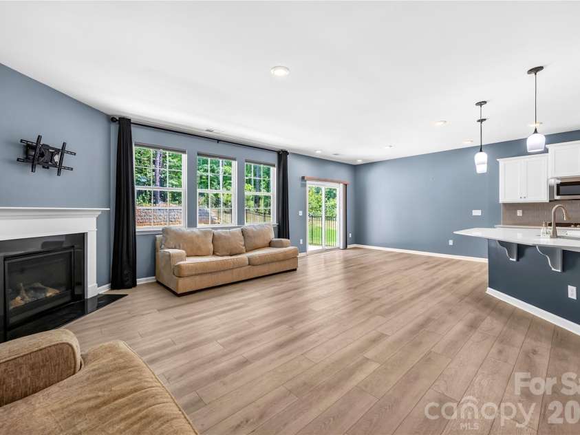 193 Abersham Drive, Mooresville, NC 28115.  MLS# CAR4391519, YatesRealty ID 19967. 