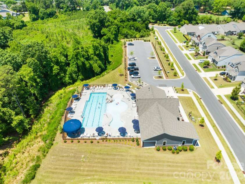 193 Abersham Drive, Mooresville, NC 28115.  MLS# CAR4391519, YatesRealty ID 19967. 