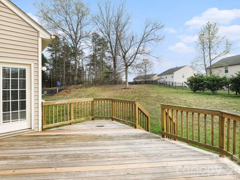 7332 Milltown Court, Concord, NC 28025.  MLS# CAR4360203, YatesRealty ID 19968. 