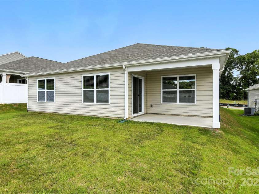 2554 Goose Fair Road, Maiden, NC 28650.  MLS# CAR4254477, YatesRealty ID 19969. 