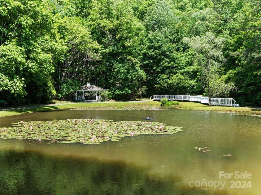 1767 Ridge Way Street, Sylva, NC 28779.  MLS# CAR4149652, YatesRealty ID 1997. 