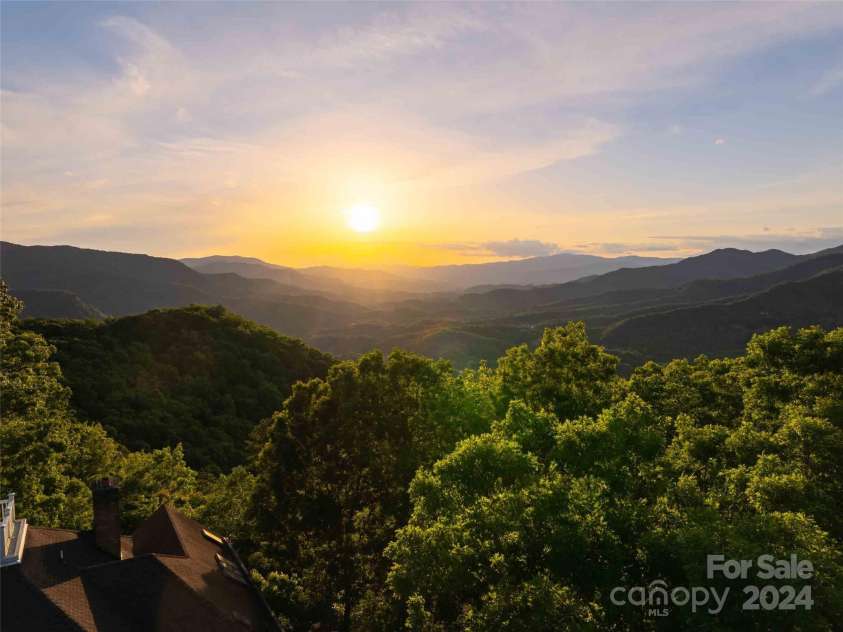 1767 Ridge Way Street, Sylva, NC 28779.  MLS# CAR4149652, YatesRealty ID 1997. 