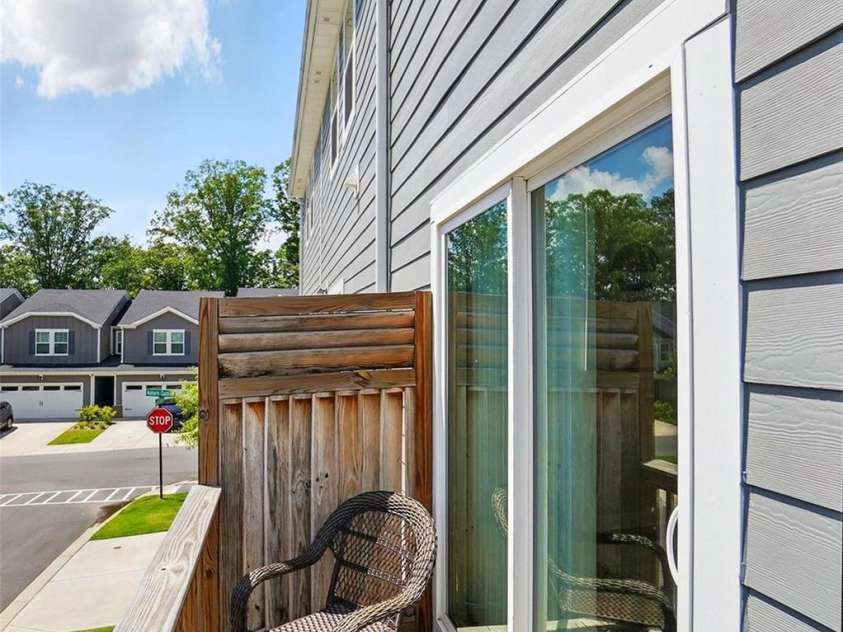 1015 Maltby Street, Charlotte, NC 28217.  MLS# CAR4263484, YatesRealty ID 19970. Deck