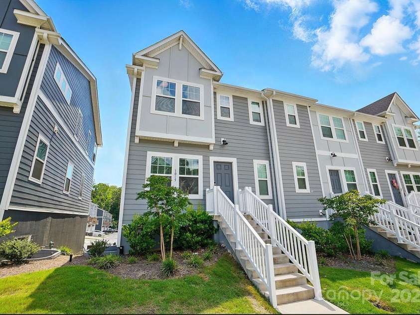 1015 Maltby Street, Charlotte, NC 28217.  MLS# CAR4263484, YatesRealty ID 19970. Exterior