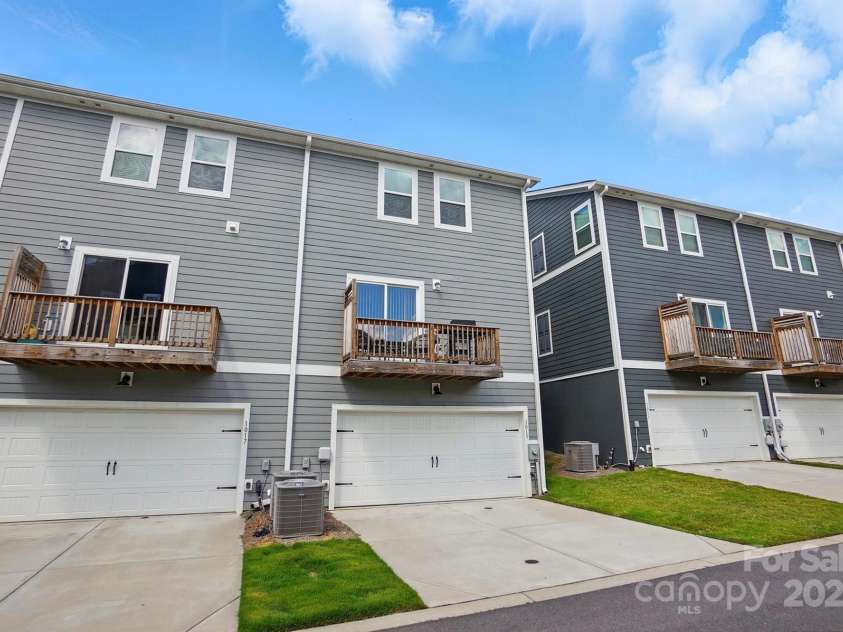 1015 Maltby Street, Charlotte, NC 28217.  MLS# CAR4263484, YatesRealty ID 19970. Rear