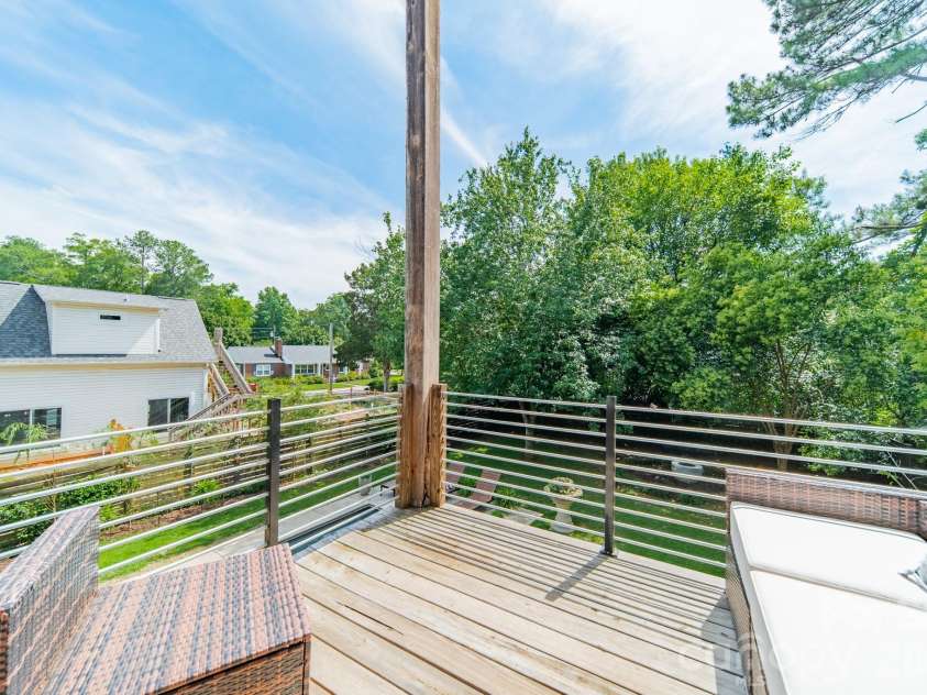 521 Forest Lane, Rock Hill, SC 29730.  MLS# CAR4364607, YatesRealty ID 19970. 