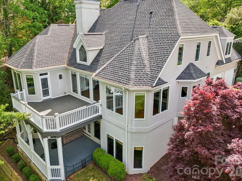 16201 Woolwine Road, Charlotte, NC 28278.  MLS# CAR4366785, YatesRealty ID 19972. 