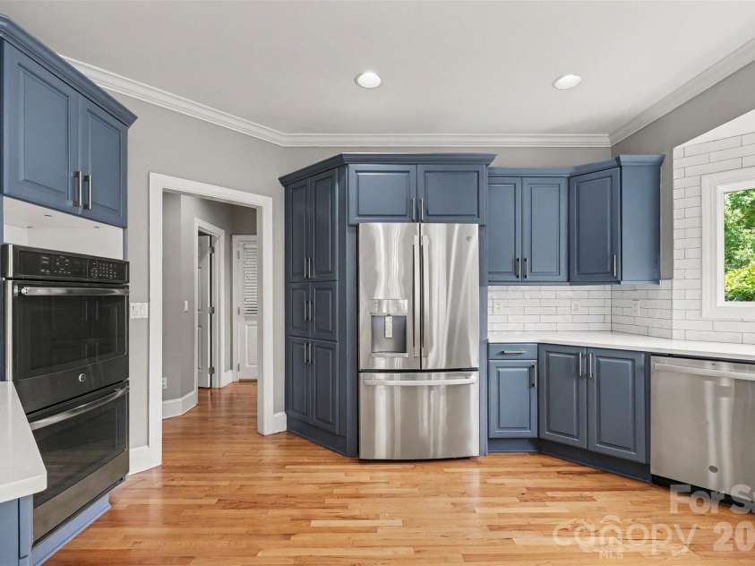 16201 Woolwine Road, Charlotte, NC 28278.  MLS# CAR4366785, YatesRealty ID 19972. 