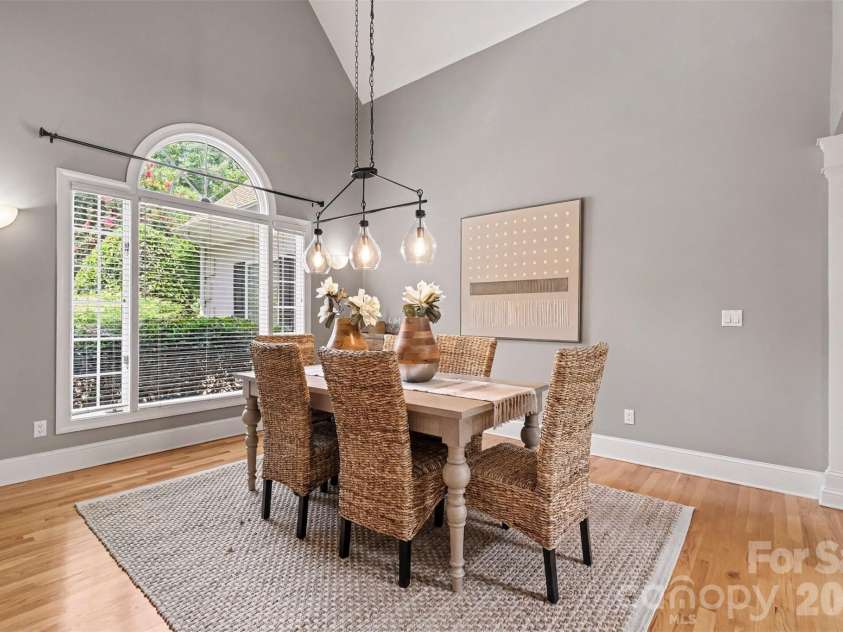 16201 Woolwine Road, Charlotte, NC 28278.  MLS# CAR4366785, YatesRealty ID 19972. 