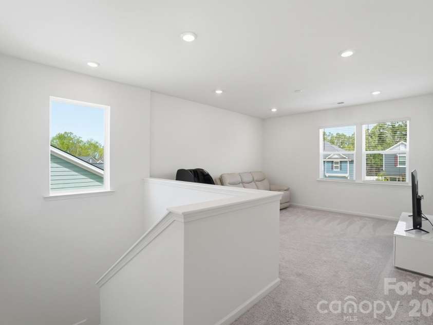 12307 Rowan Hill Drive, Huntersville, NC 28078.  MLS# CAR4367050, YatesRealty ID 19973. 