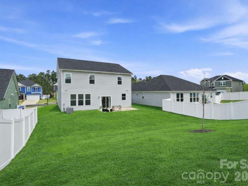 12307 Rowan Hill Drive, Huntersville, NC 28078.  MLS# CAR4367050, YatesRealty ID 19973. Virtually Enhanced