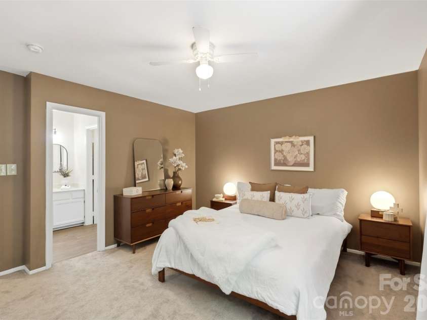 9004 Nolley Court, Charlotte, NC 28270.  MLS# CAR4404087, YatesRealty ID 19977. 
