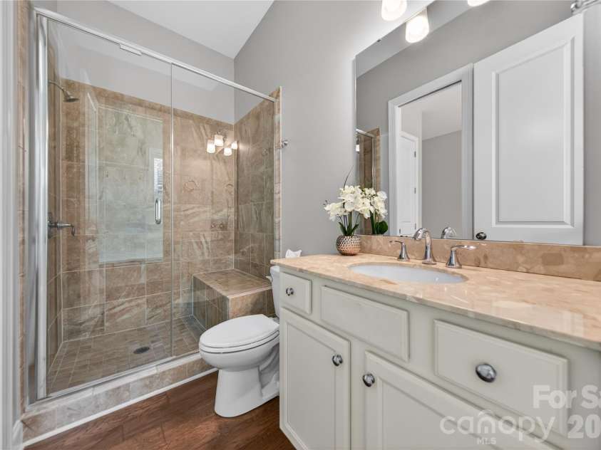 5220 Meadowcroft Way, Fort Mill, SC 29708.  MLS# CAR4370606, YatesRealty ID 19978. First Floor Full Bath